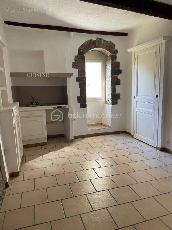 Appartement à HYERES