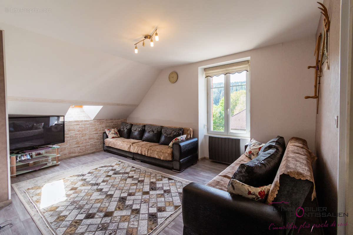 Appartement à PONTARLIER