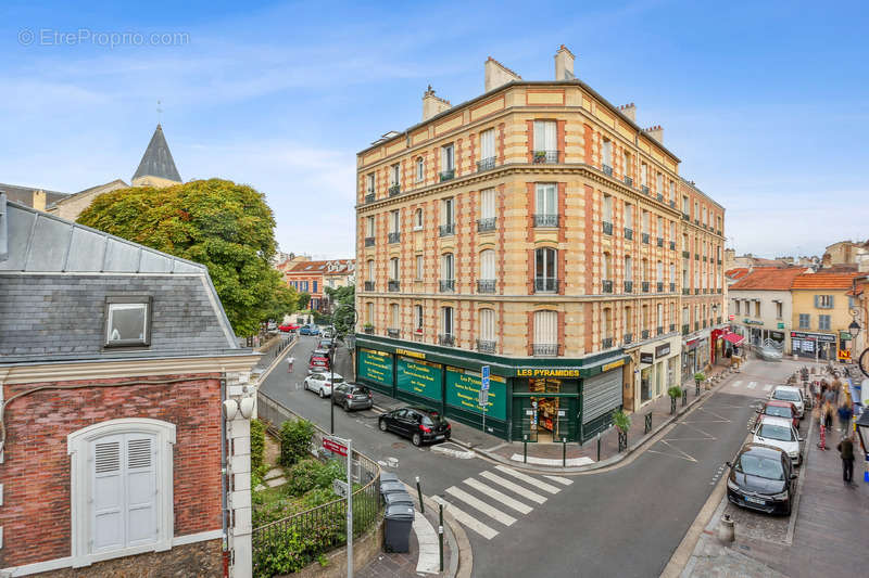 Appartement à NANTERRE