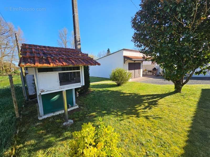 Maison à SAINT-ANDRE-DE-CUBZAC