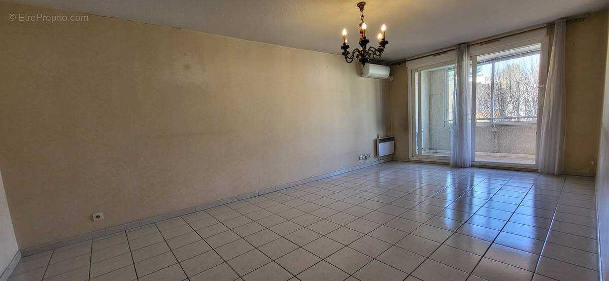 Appartement à AUBAGNE