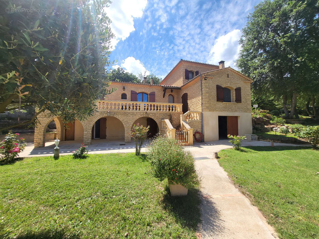 Maison à UZES