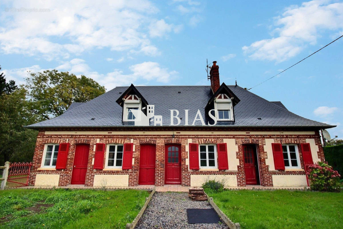 Maison à BERNAY