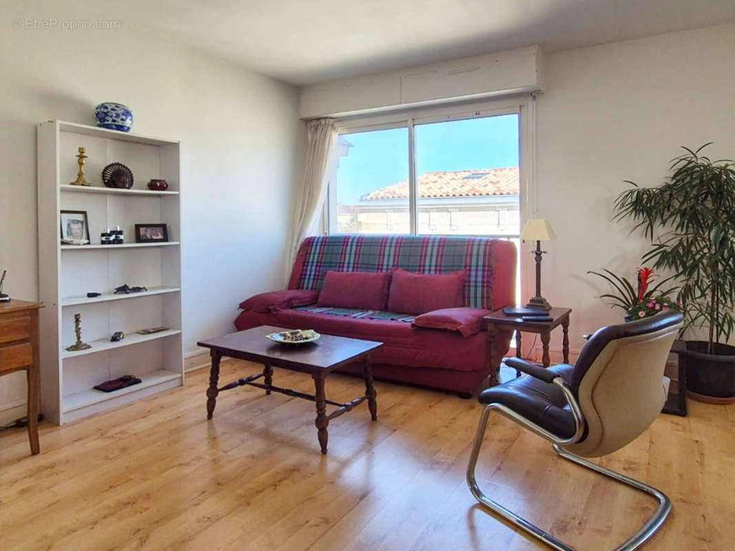 Appartement à BORDEAUX