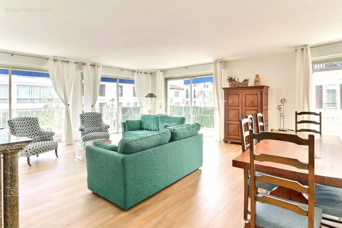 Appartement à SAINT-JEAN-DE-LUZ