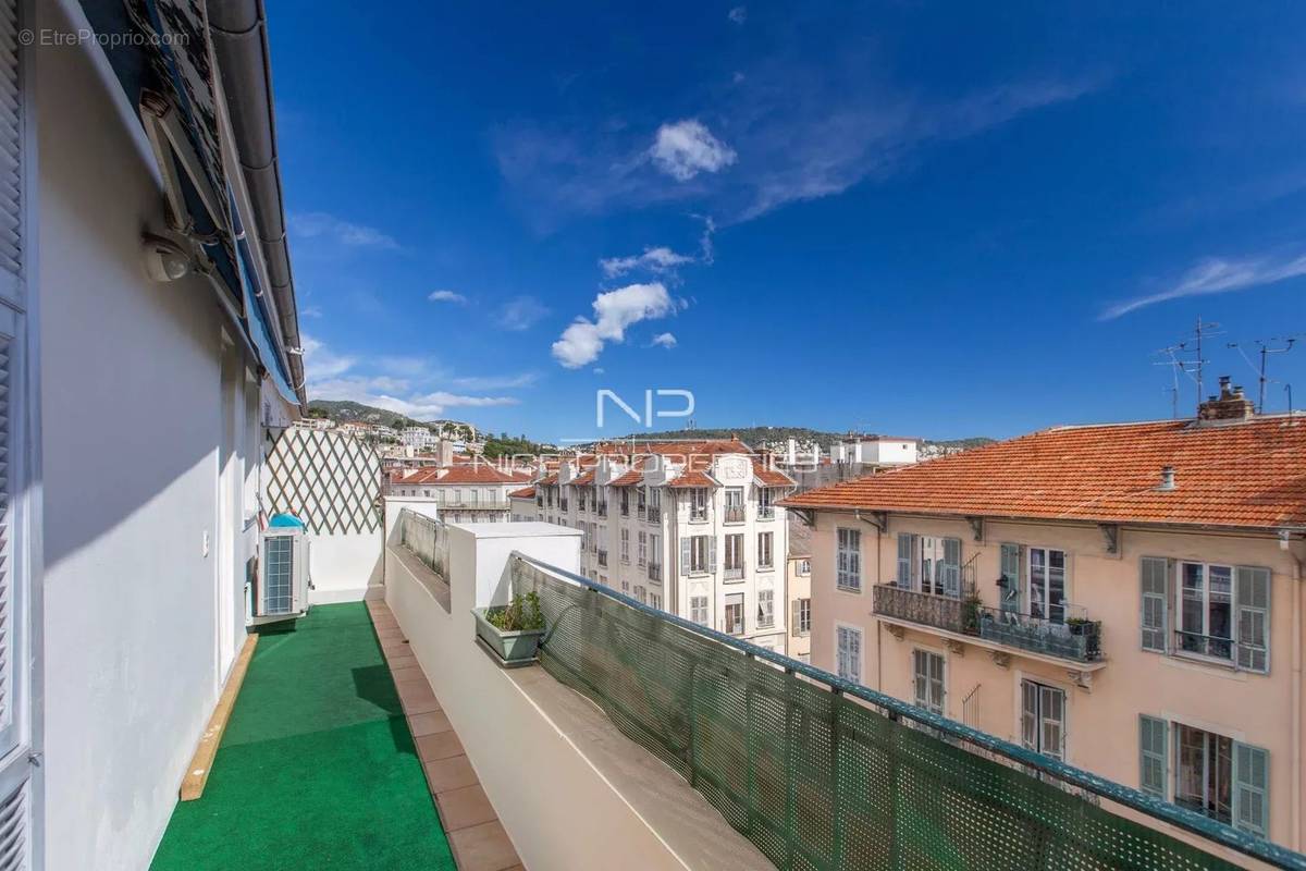 Appartement à NICE