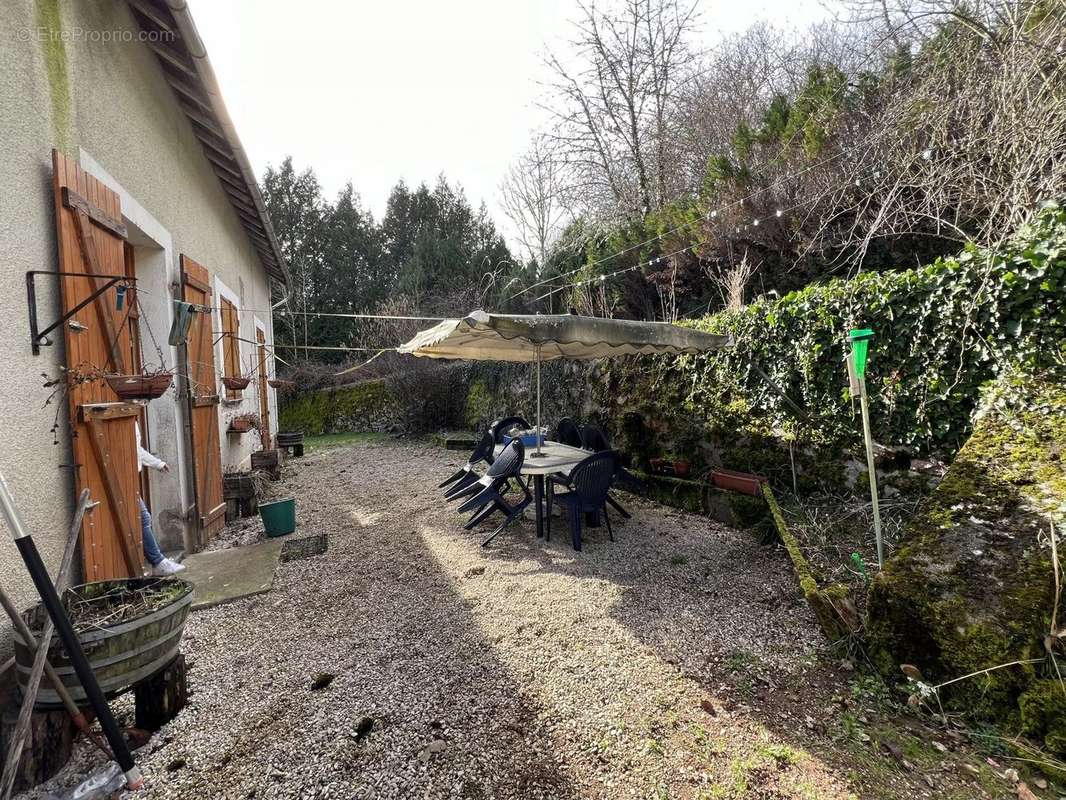 Maison à MOUX-EN-MORVAN