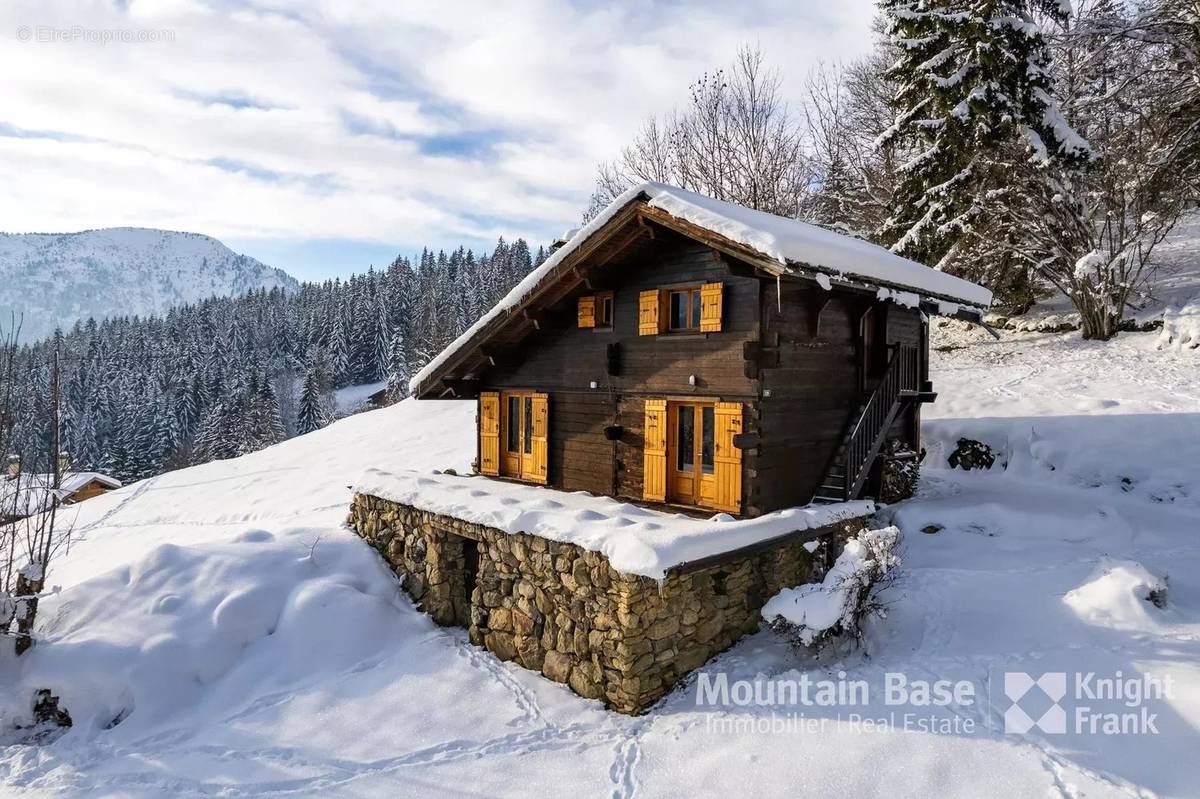 Maison à LES HOUCHES