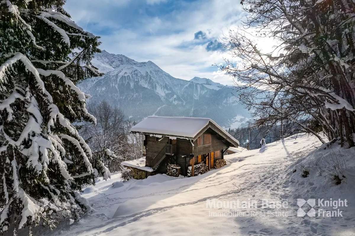 Maison à LES HOUCHES