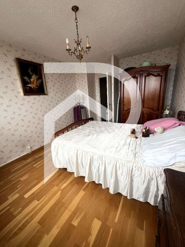 Appartement à COLOMBES