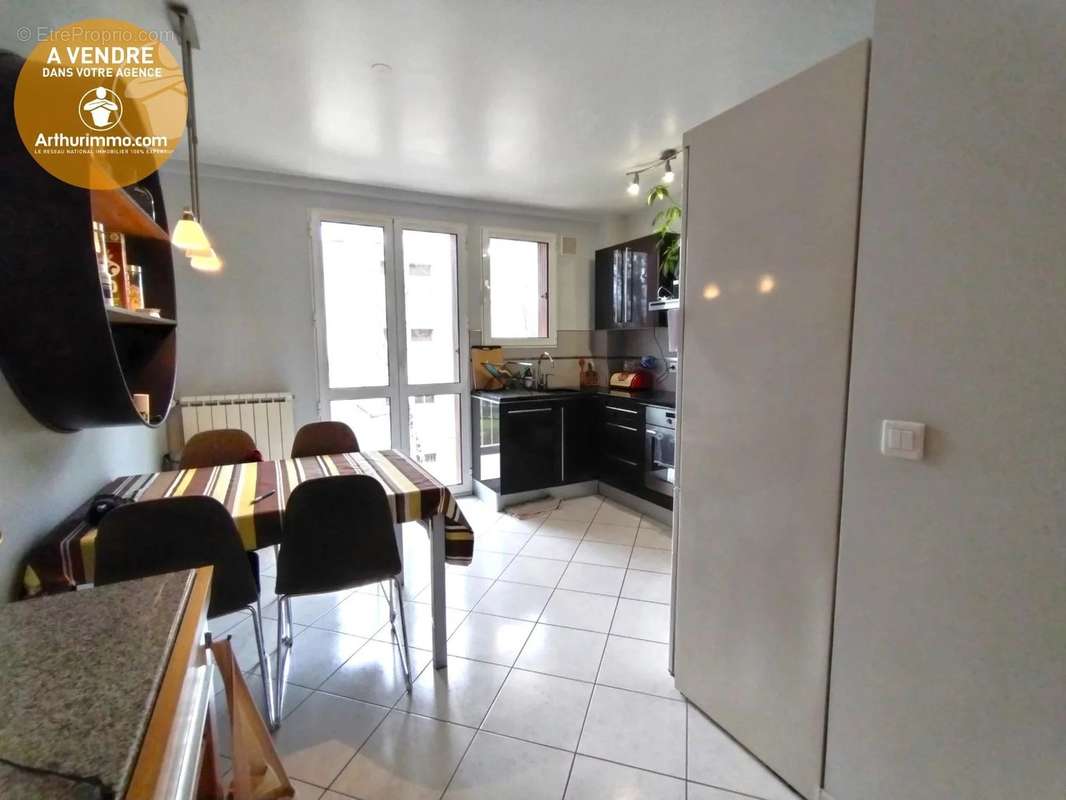 Appartement à MAISONS-LAFFITTE