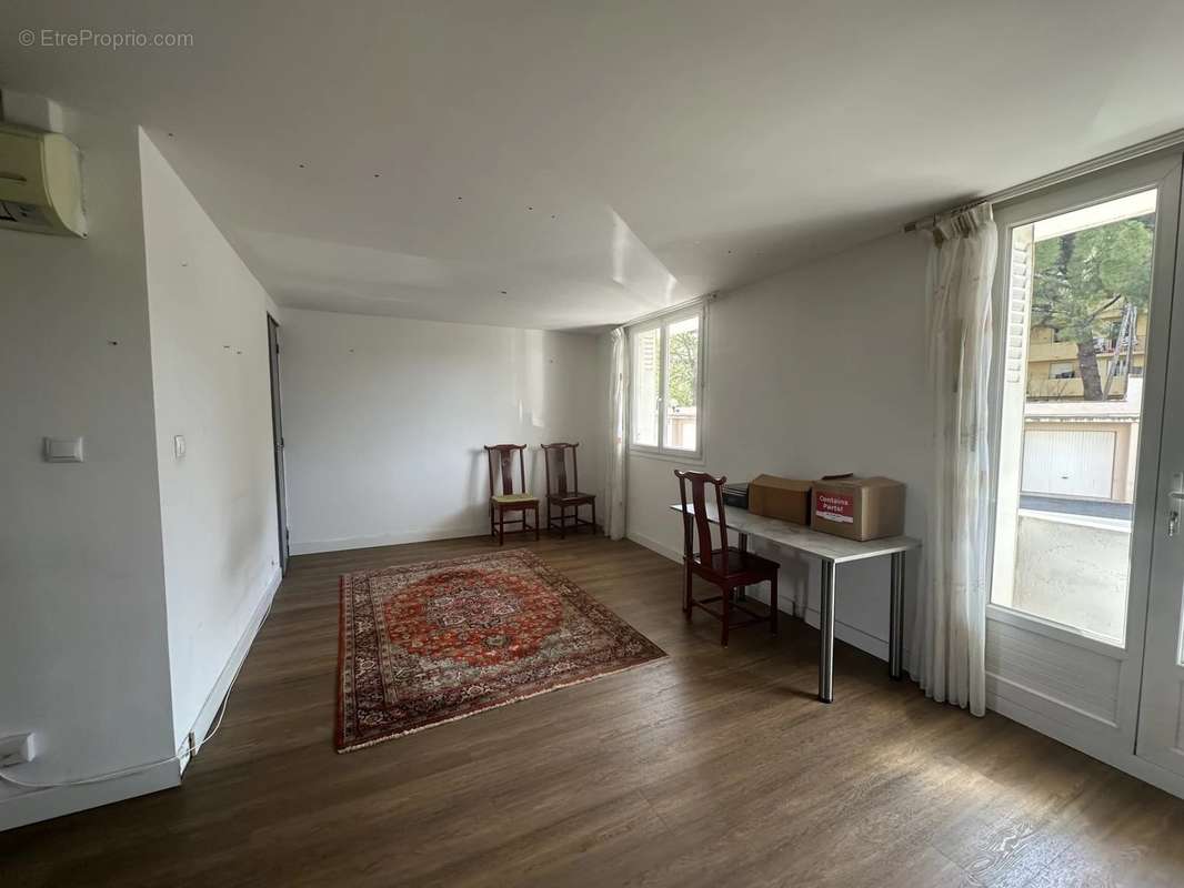 Appartement à AUBAGNE