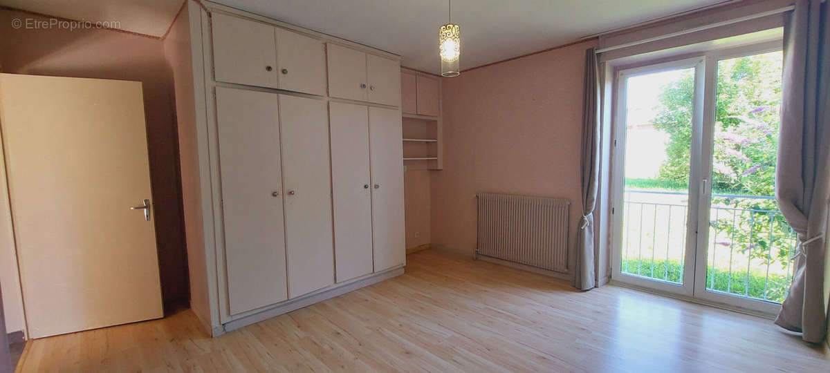 Appartement à JARNY