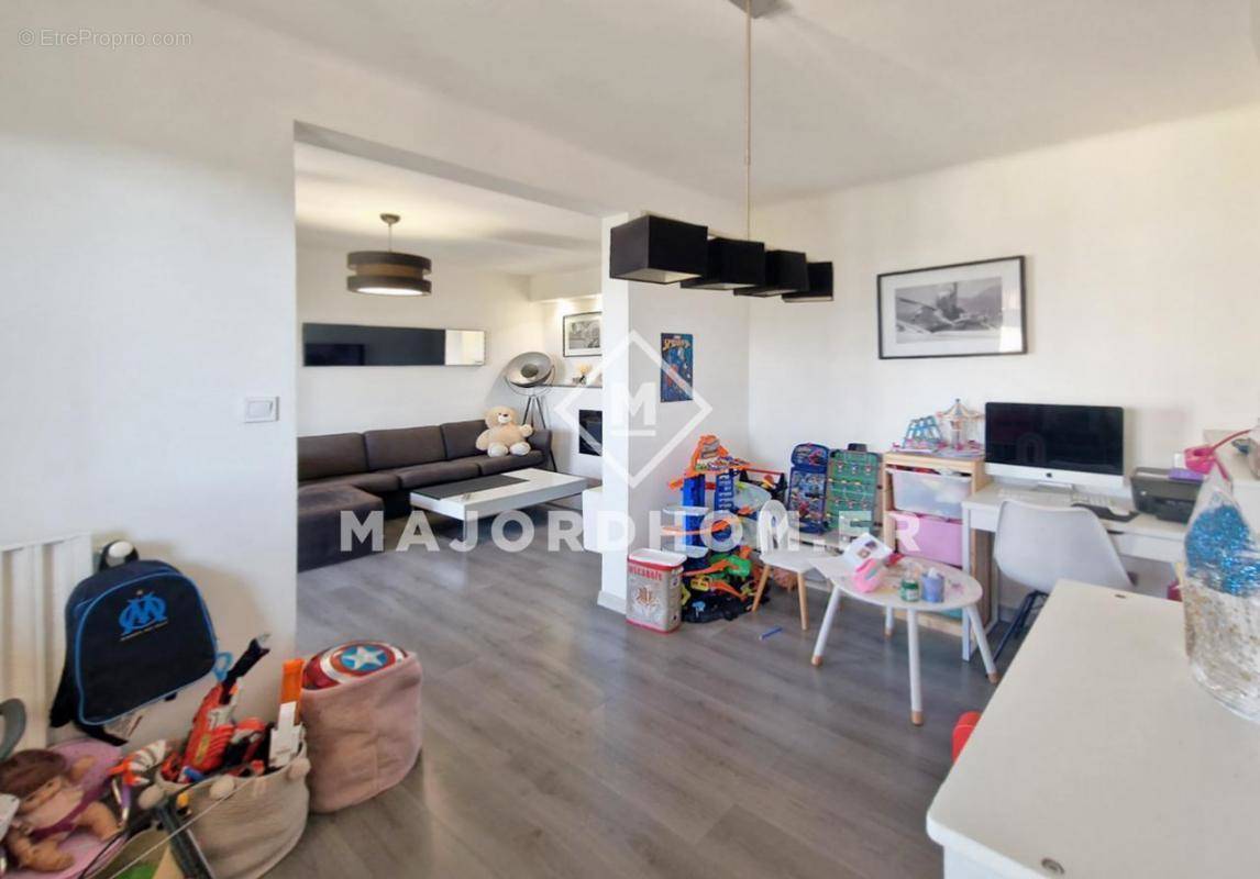 Appartement à MARSEILLE-10E