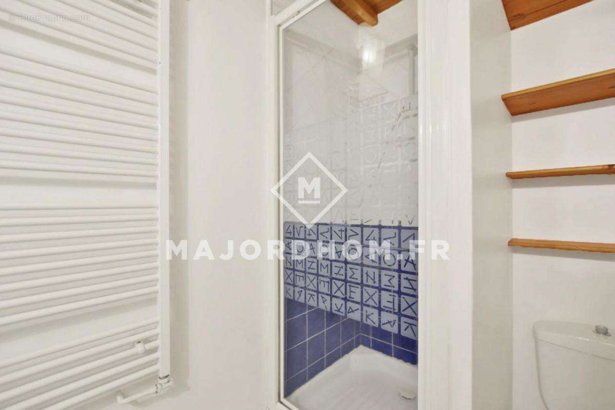 Appartement à MARSEILLE-9E