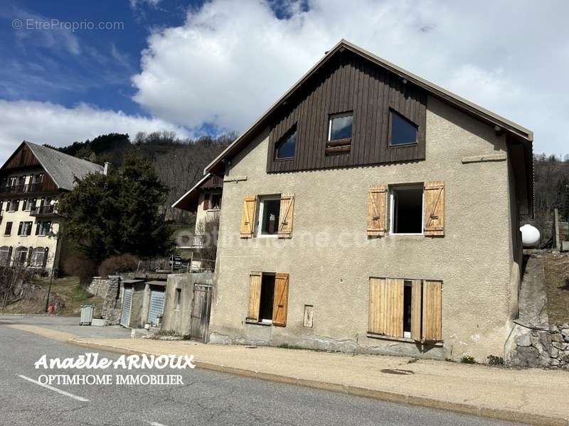 Maison à ORCIERES