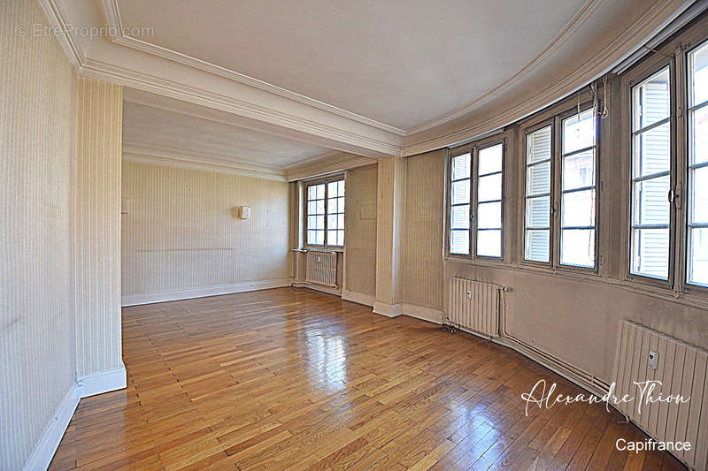 Appartement à LYON-7E