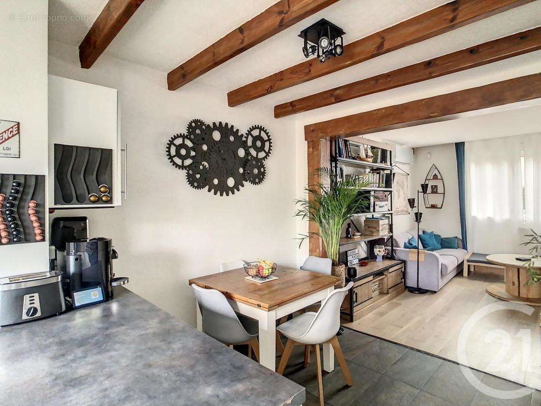 Appartement à CHOISY-LE-ROI