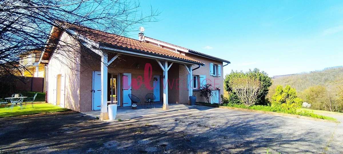 Maison à CHATILLON