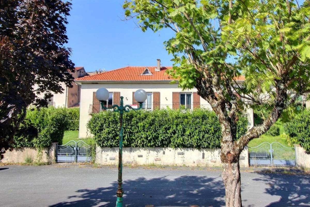 Maison à CASTRES