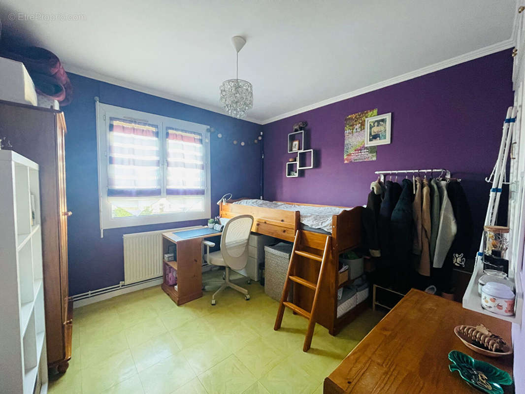 Appartement à SARTROUVILLE