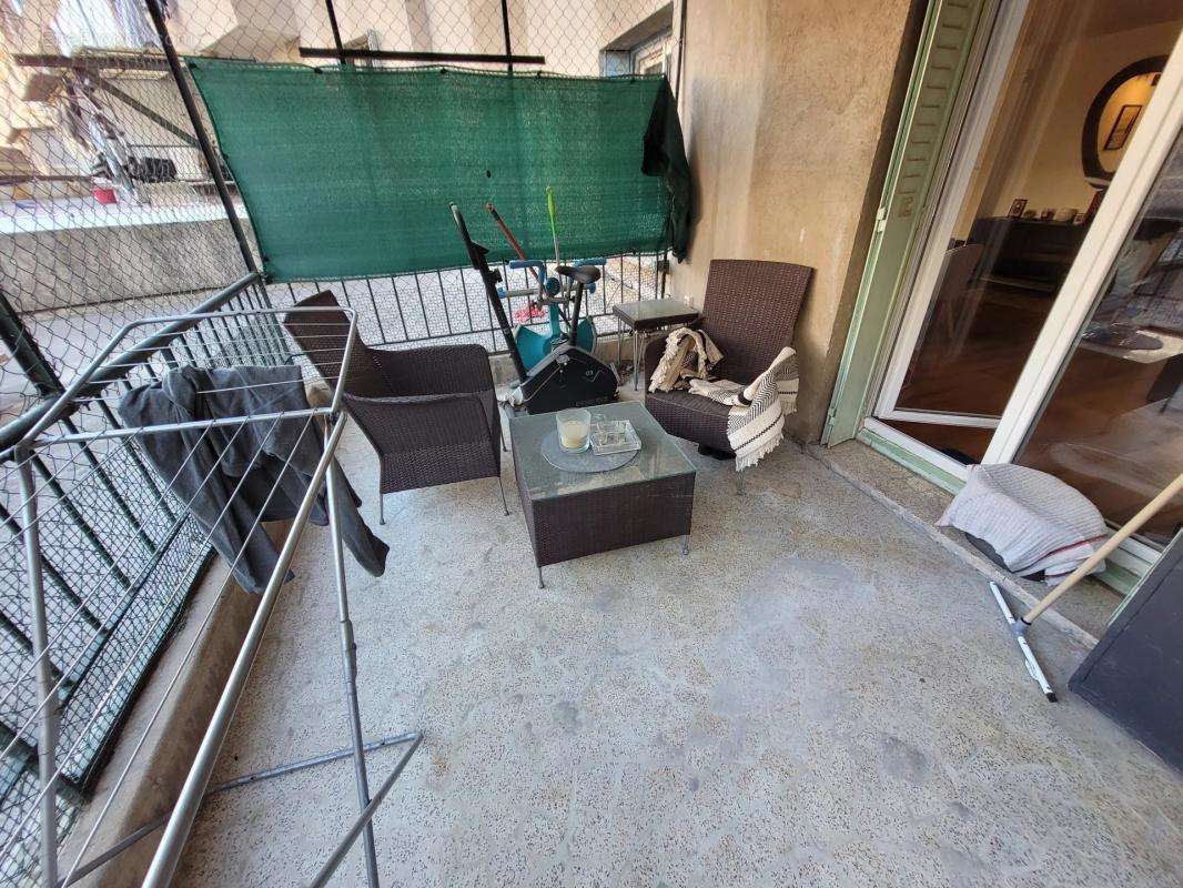 Appartement à MARSEILLE-5E