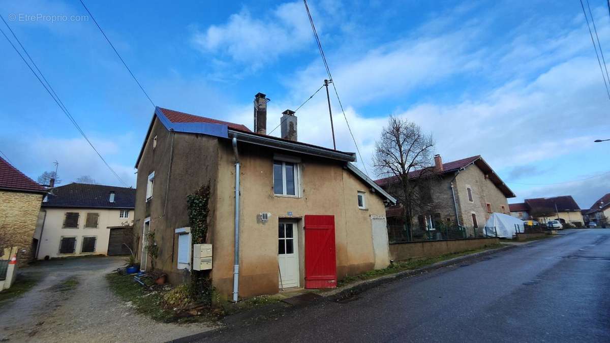 Maison à MONTENOIS