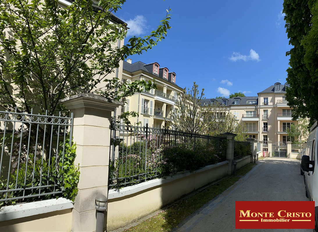 Appartement à VERSAILLES