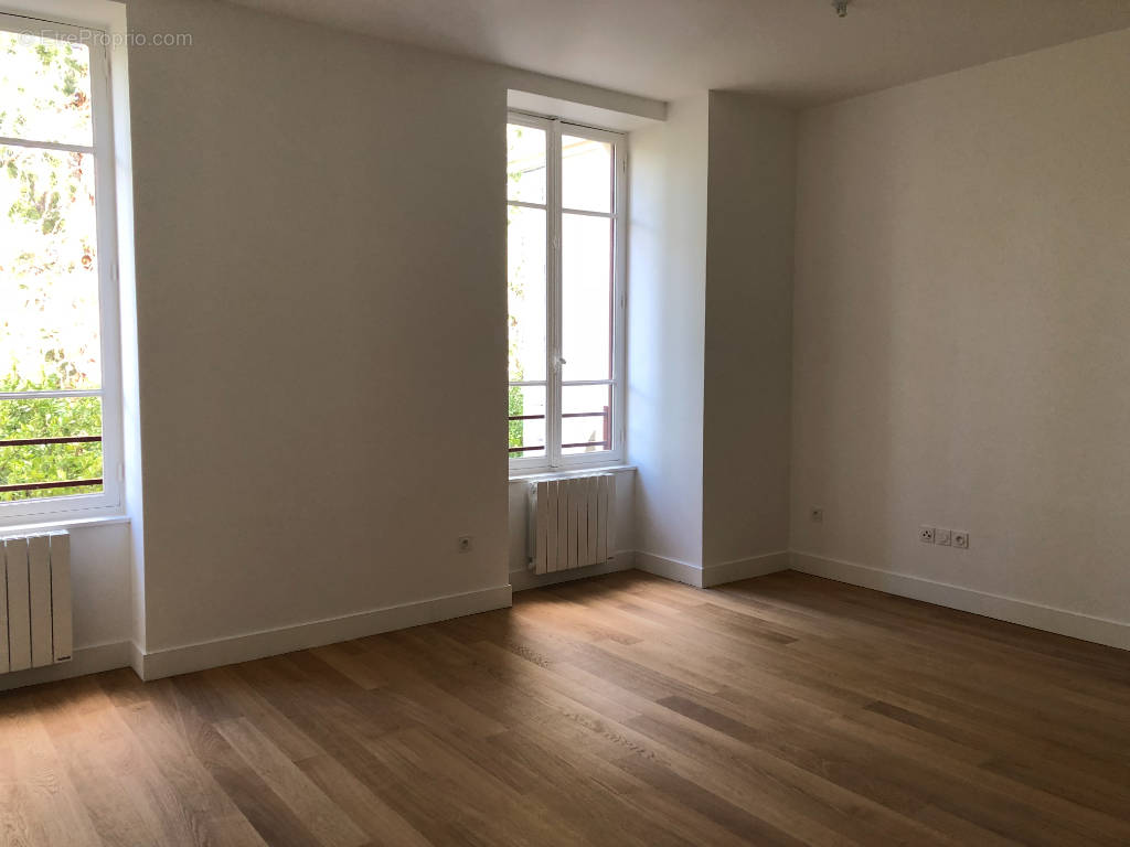 Appartement à CHAMALIERES