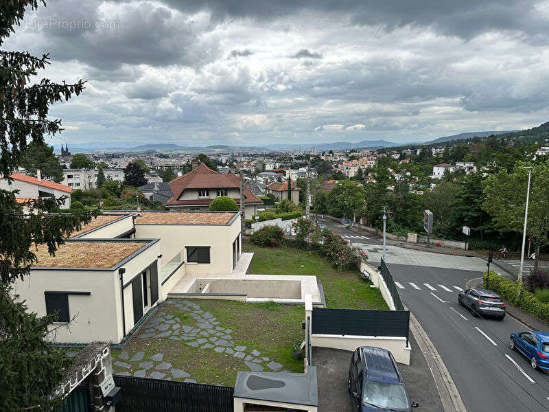 Appartement à CHAMALIERES