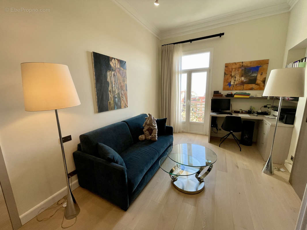 Appartement à MENTON