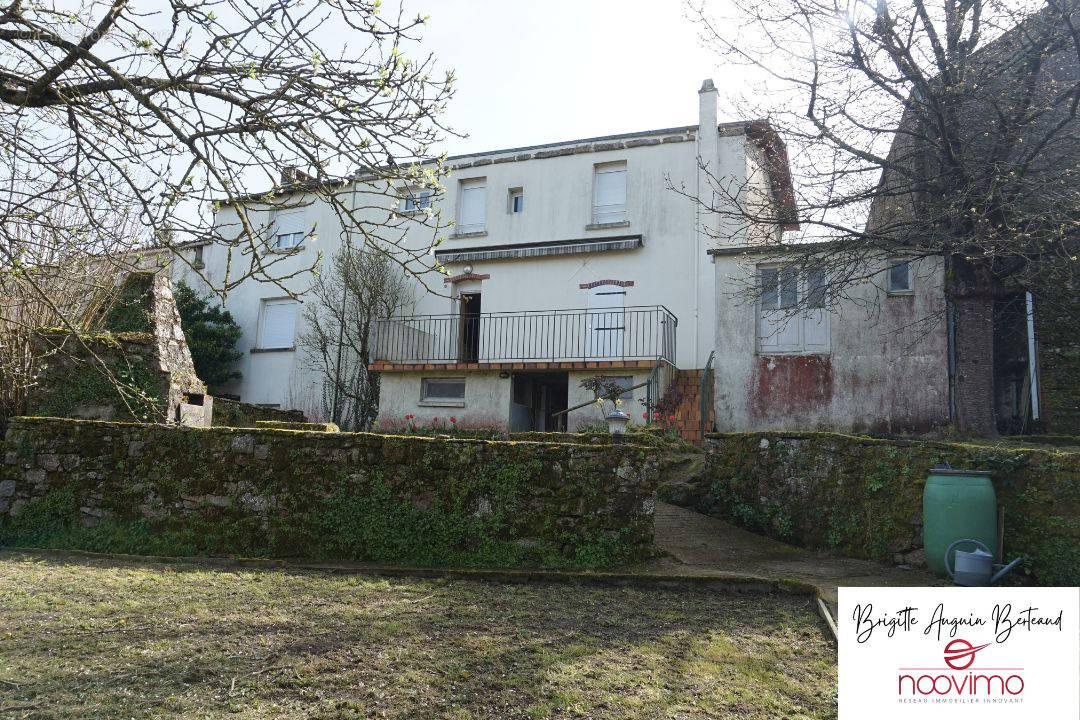 Maison à SAINT-LAURENT-SUR-SEVRE