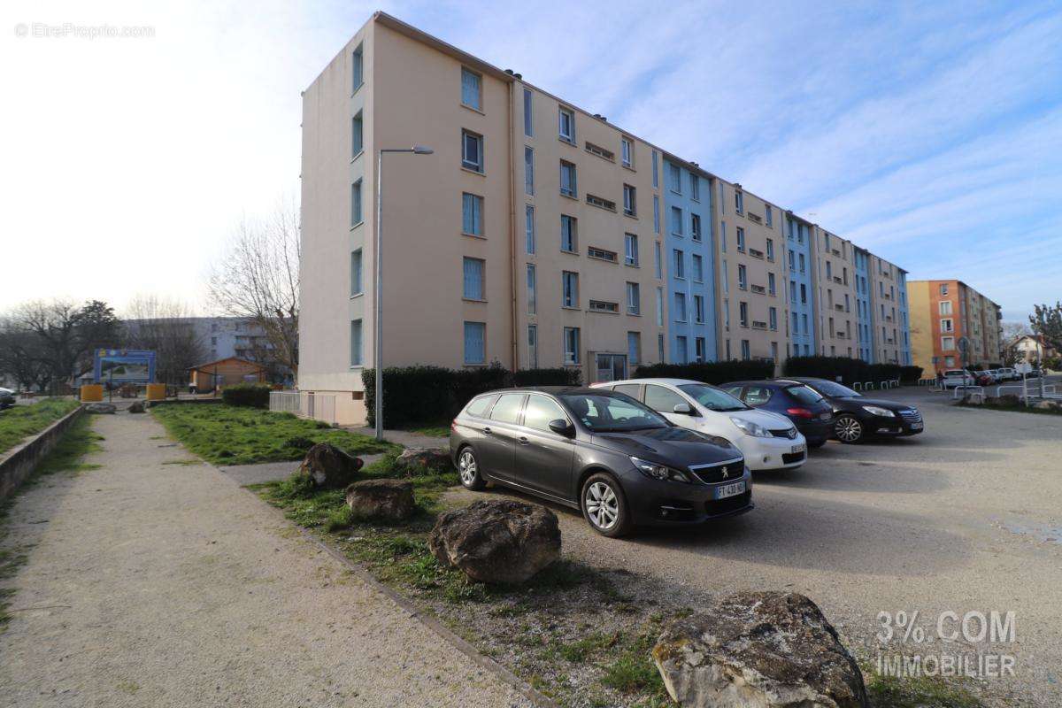 Appartement à MONTELIMAR