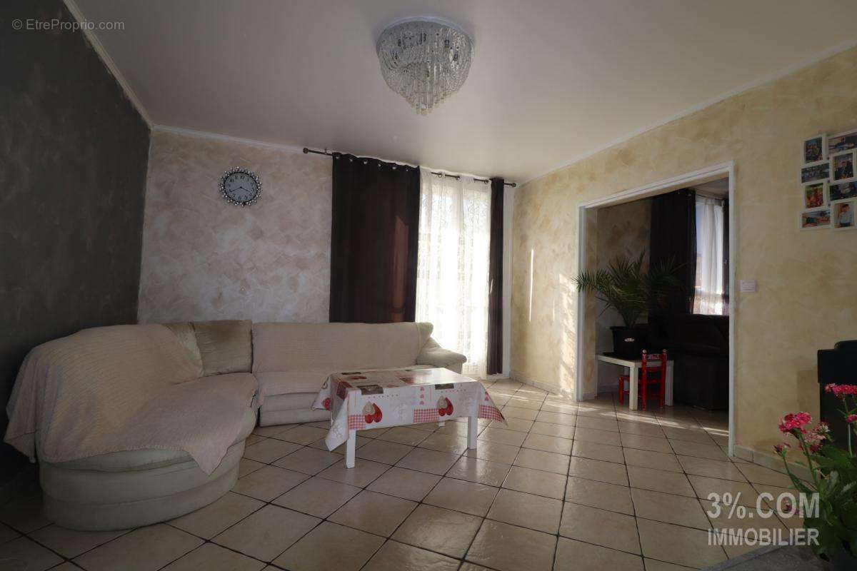 Appartement à MONTELIMAR