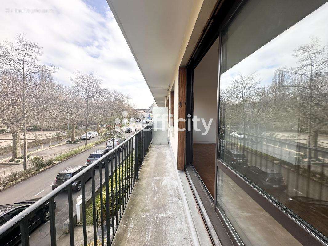 Appartement à MAISONS-ALFORT