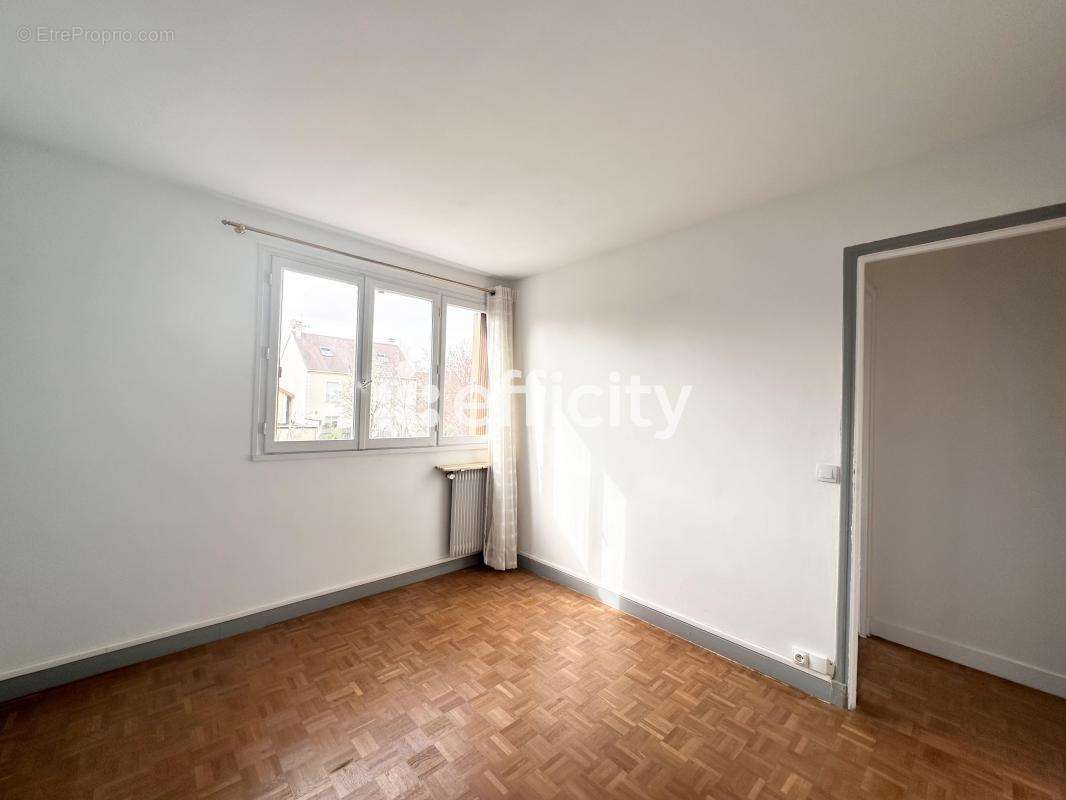 Appartement à MAISONS-ALFORT