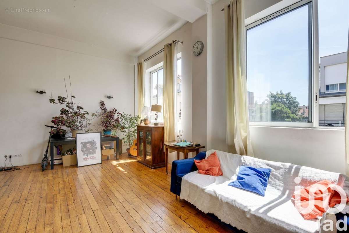 Photo 2 - Appartement à IVRY-SUR-SEINE