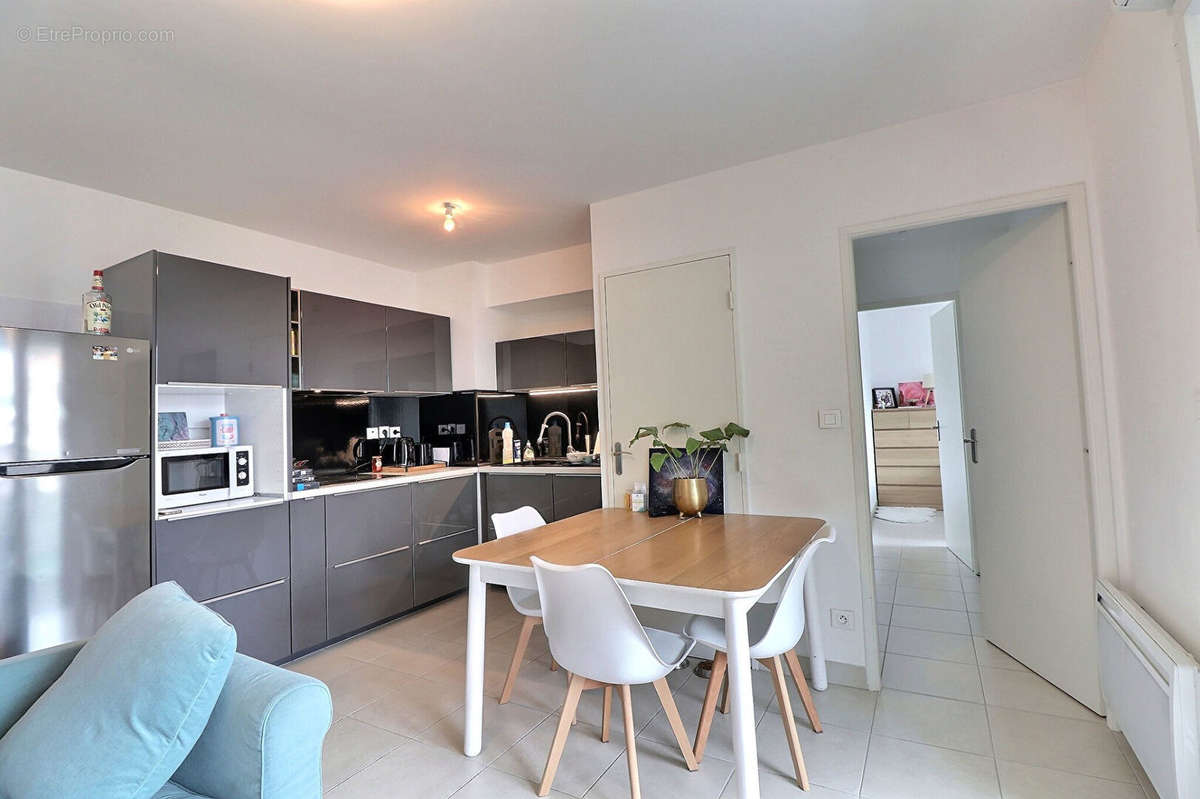 Appartement à MARSEILLE-11E