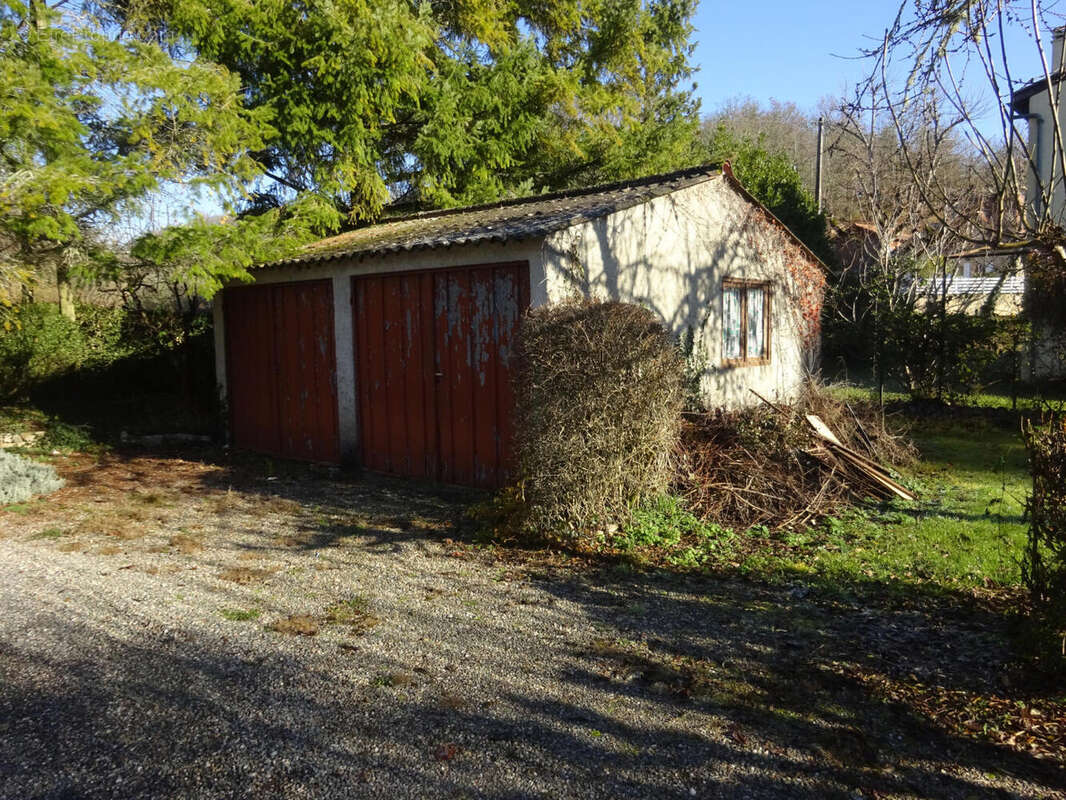 garage double - Maison à CATUS