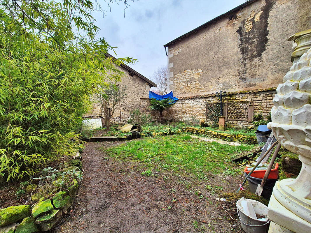 Maison à VAUCOULEURS