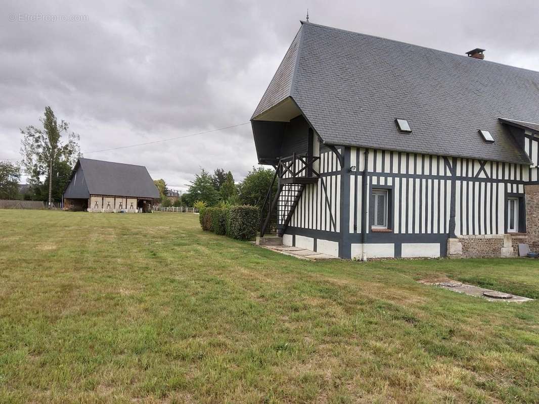 Maison à THIBOUVILLE