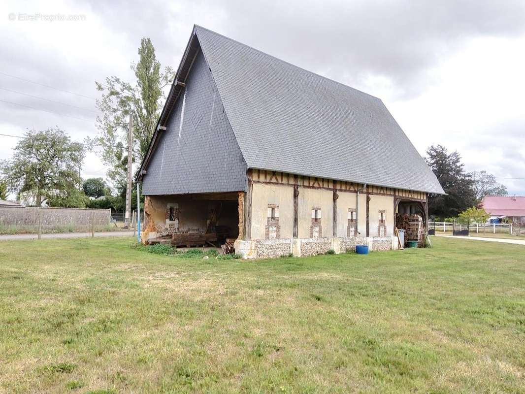 Maison à THIBOUVILLE