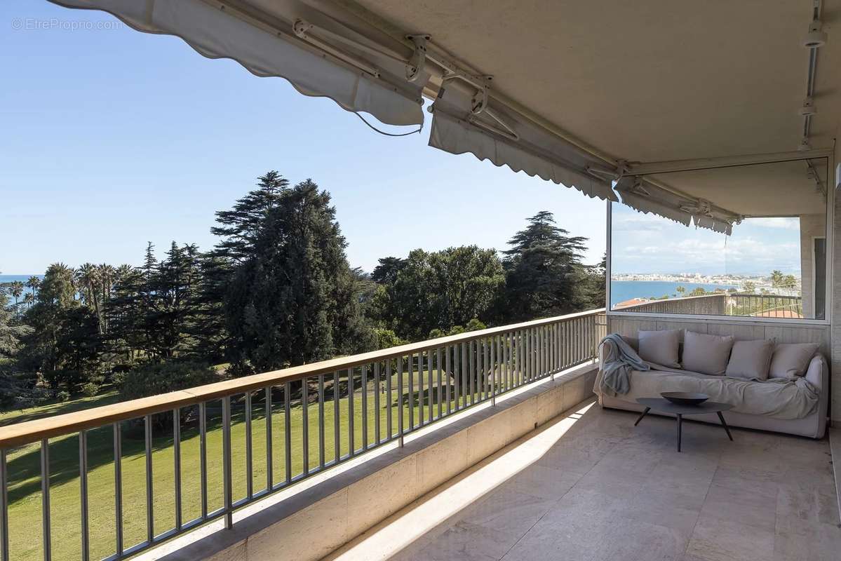 Appartement à CANNES