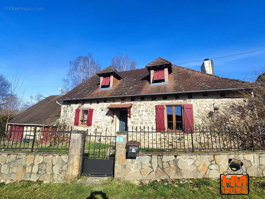 Maison à LADIGNAC-LE-LONG