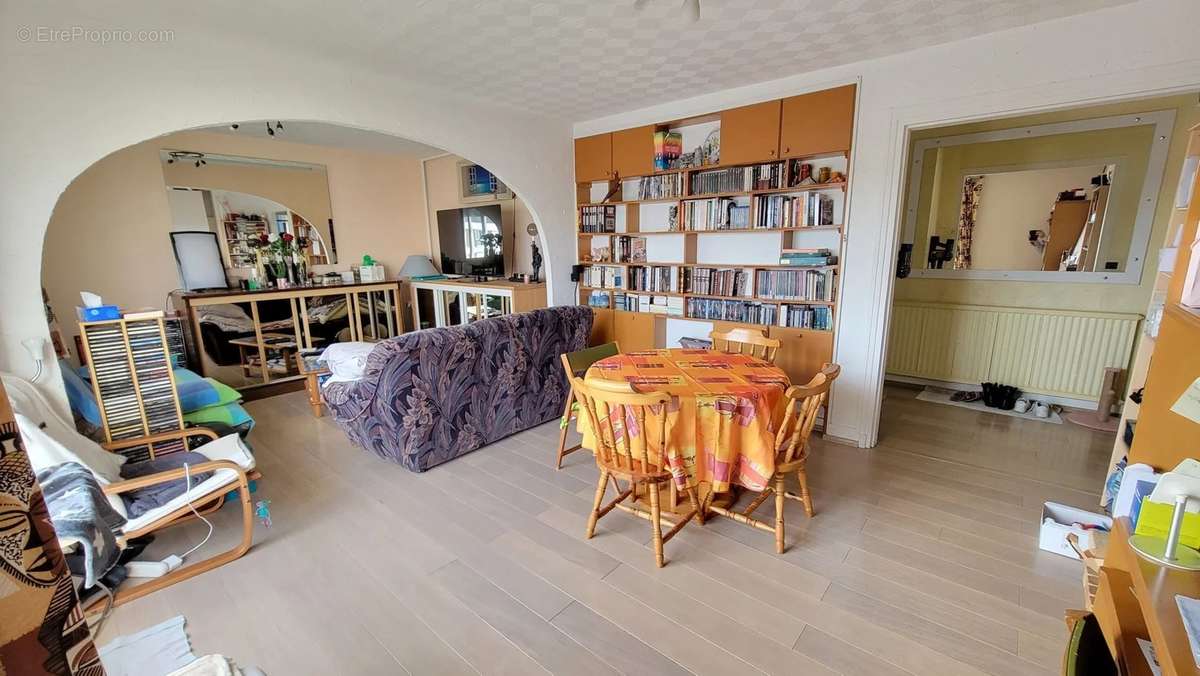 Appartement à CHELLES