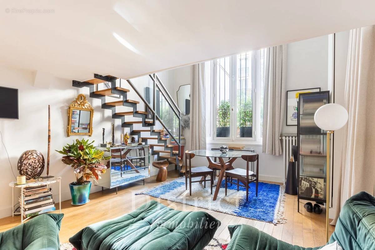 Appartement à PARIS-4E