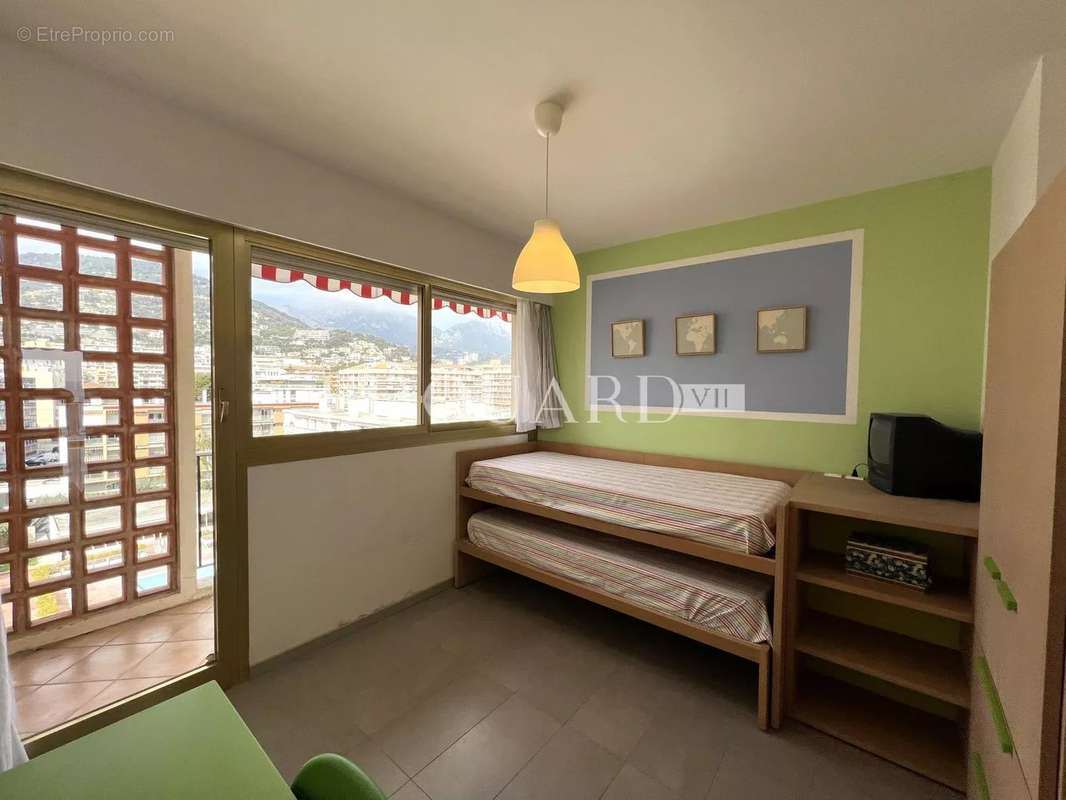 Appartement à ROQUEBRUNE-CAP-MARTIN