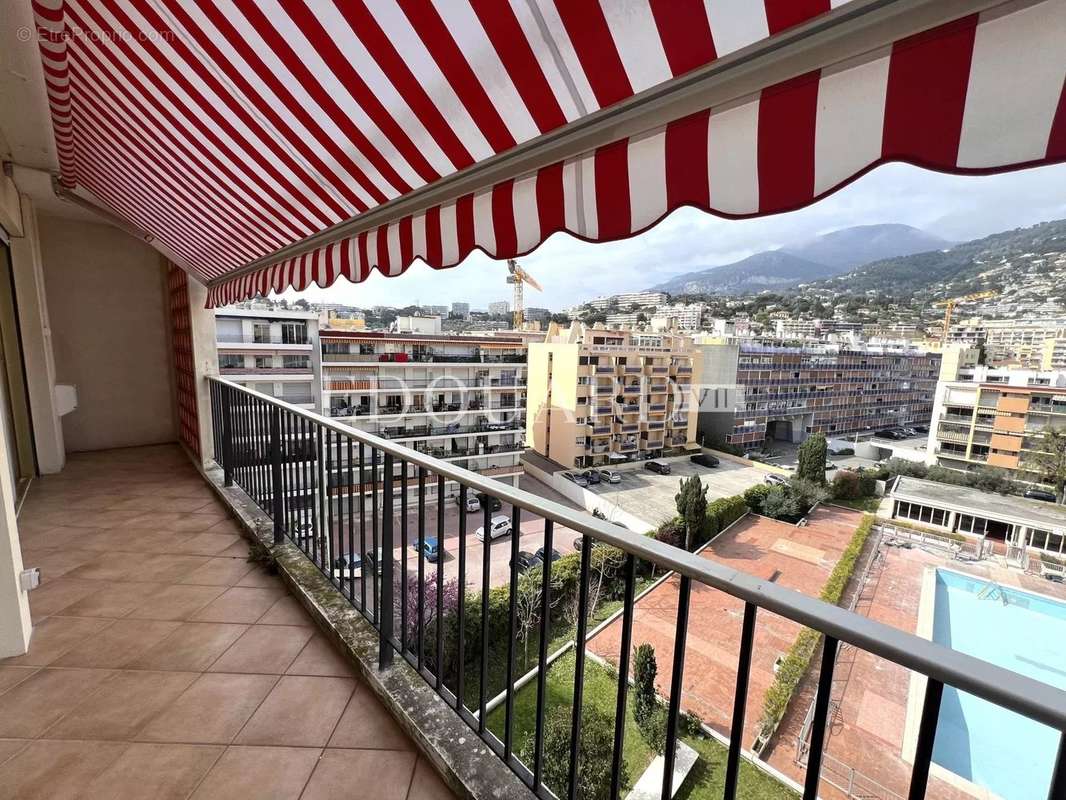 Appartement à ROQUEBRUNE-CAP-MARTIN