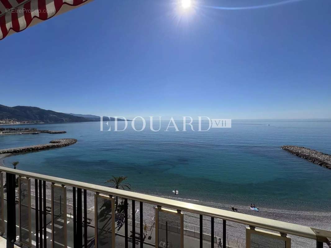 Appartement à ROQUEBRUNE-CAP-MARTIN