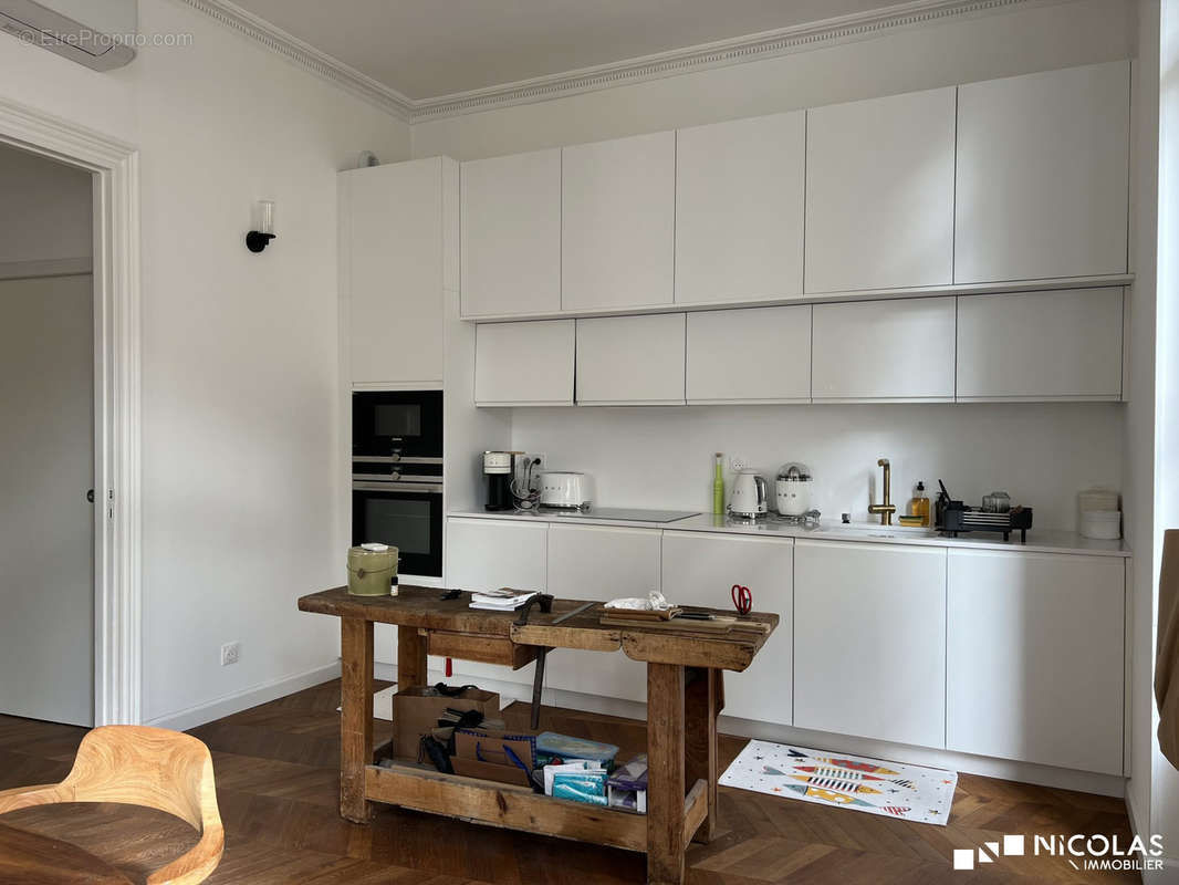 Appartement à BORDEAUX